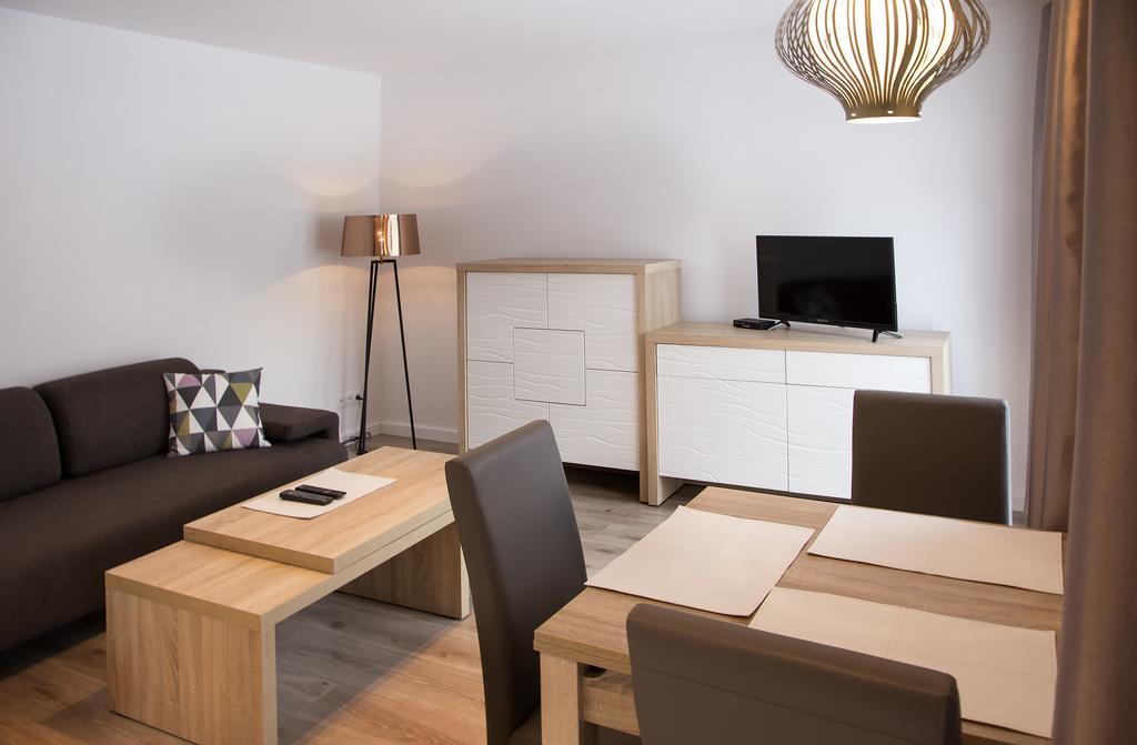 100-Sio Apartamenty コシャリン エクステリア 写真